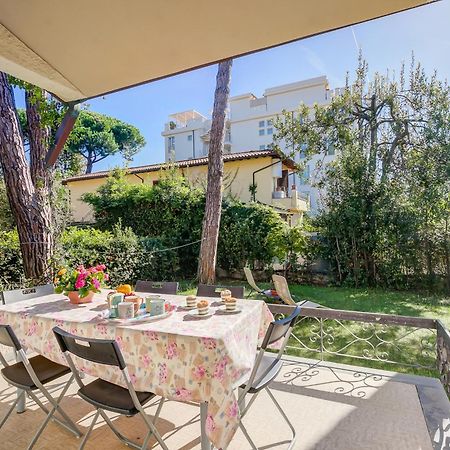 Casa Maddalena Al Mare 600M From Sea - Happy Rentals Marina di Pietrasanta Dış mekan fotoğraf