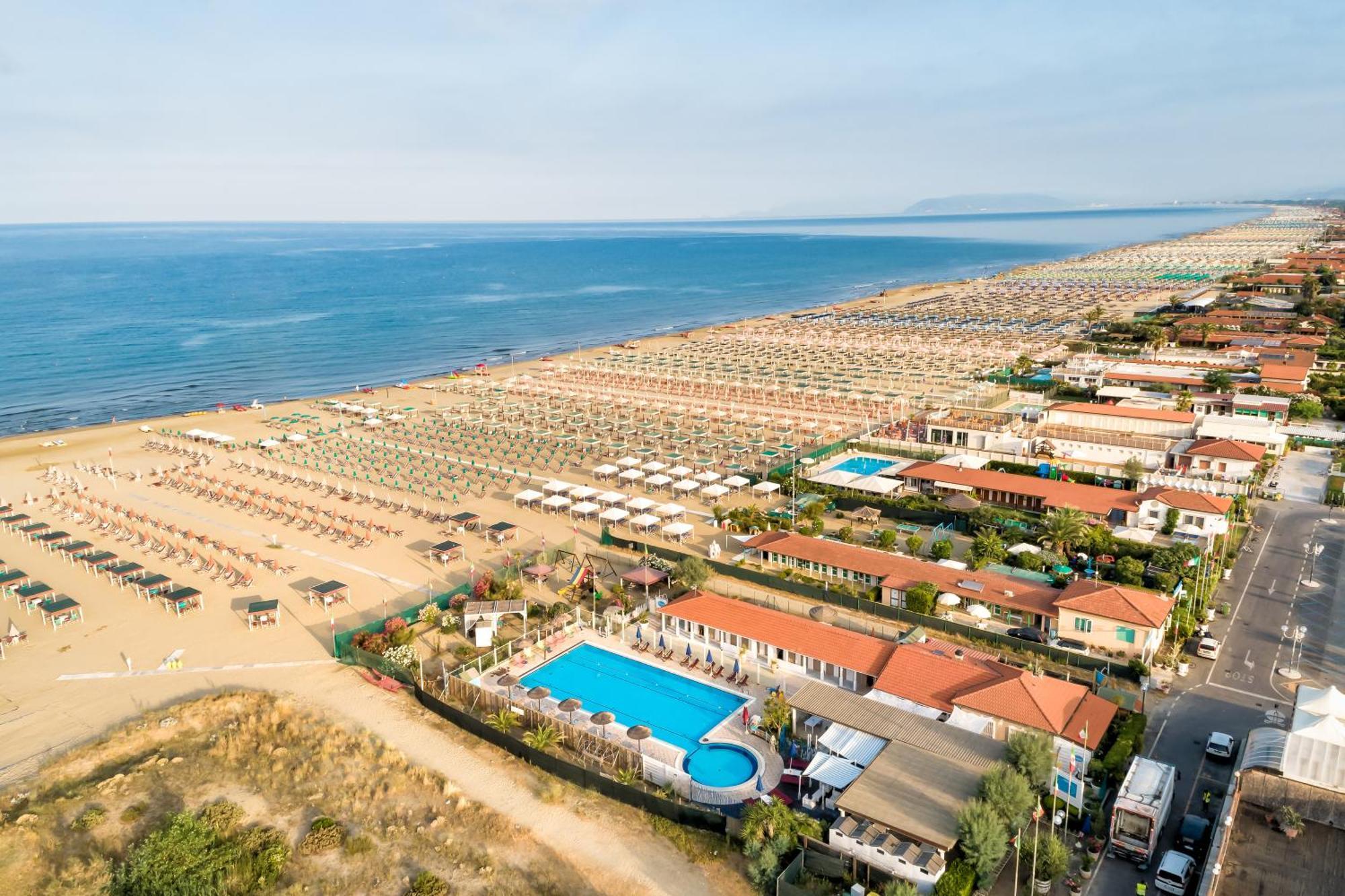 Casa Maddalena Al Mare 600M From Sea - Happy Rentals Marina di Pietrasanta Dış mekan fotoğraf