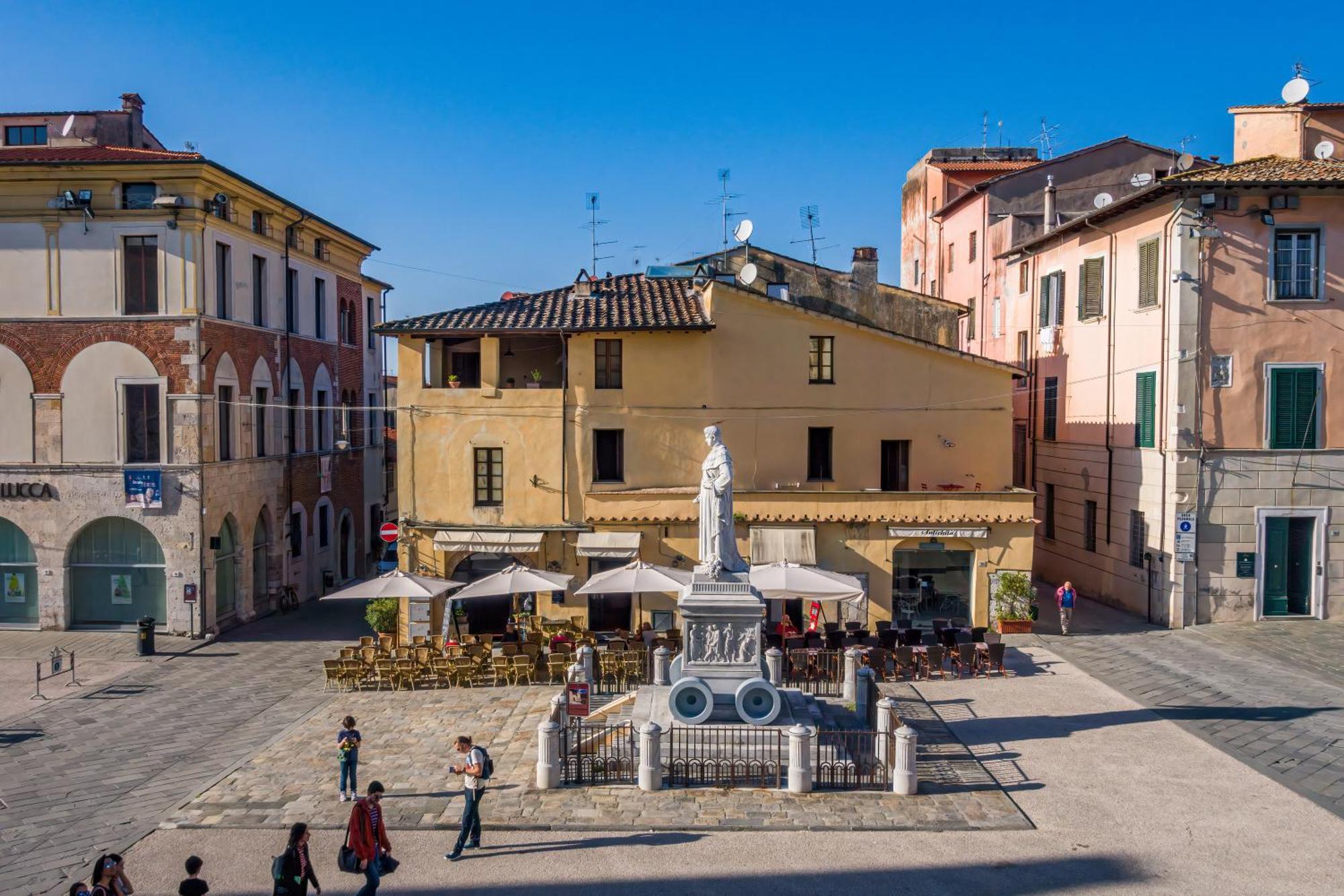 Casa Maddalena Al Mare 600M From Sea - Happy Rentals Marina di Pietrasanta Dış mekan fotoğraf